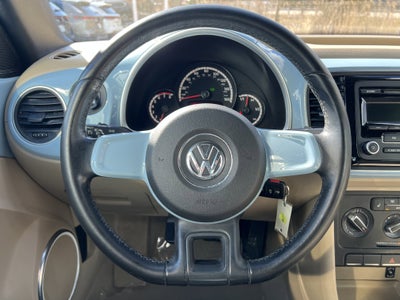 2013 Volkswagen Beetle Convertible 2.5L