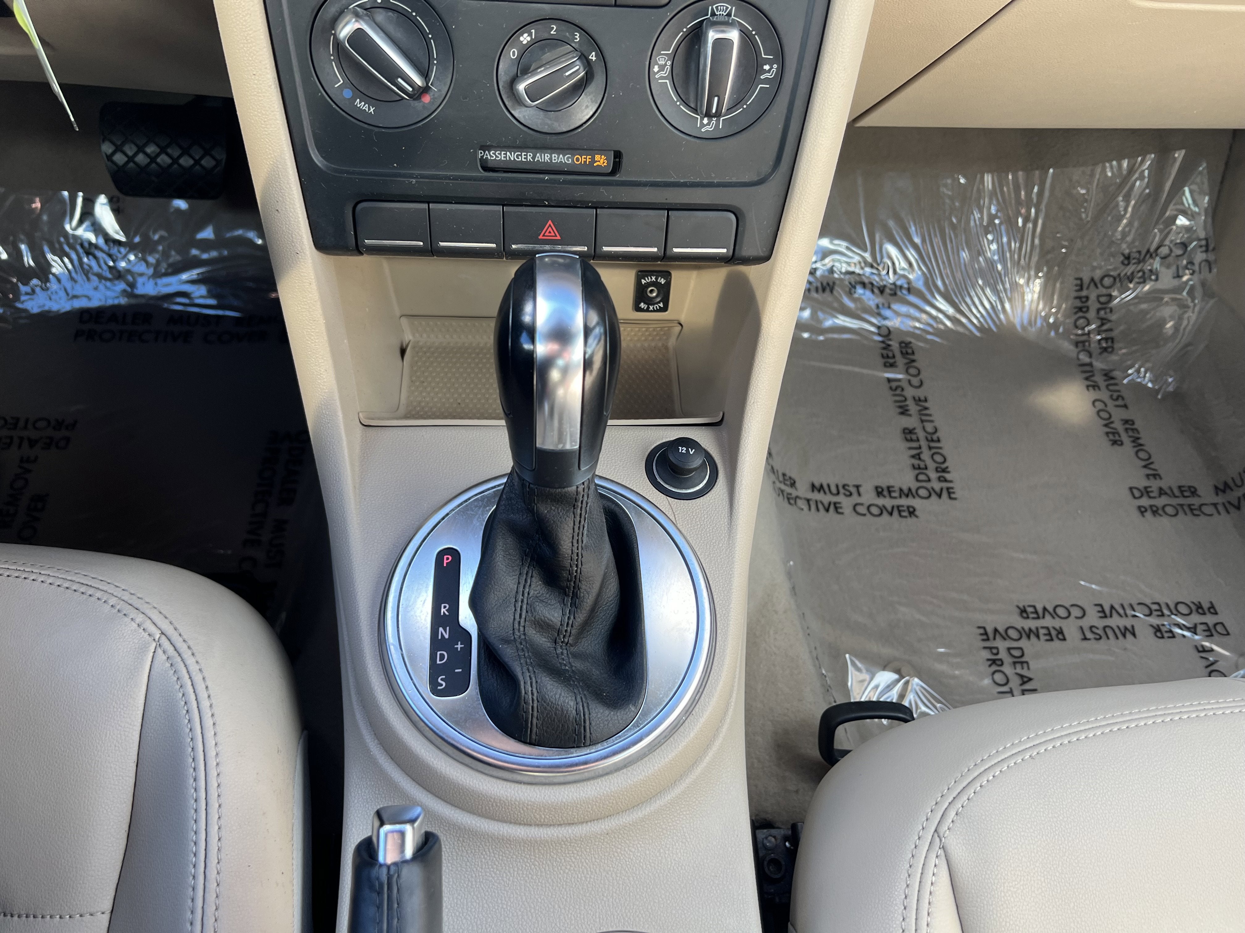 2013 Volkswagen Beetle Convertible 2.5L