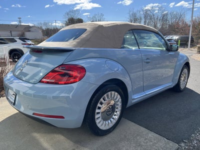2013 Volkswagen Beetle Convertible 2.5L