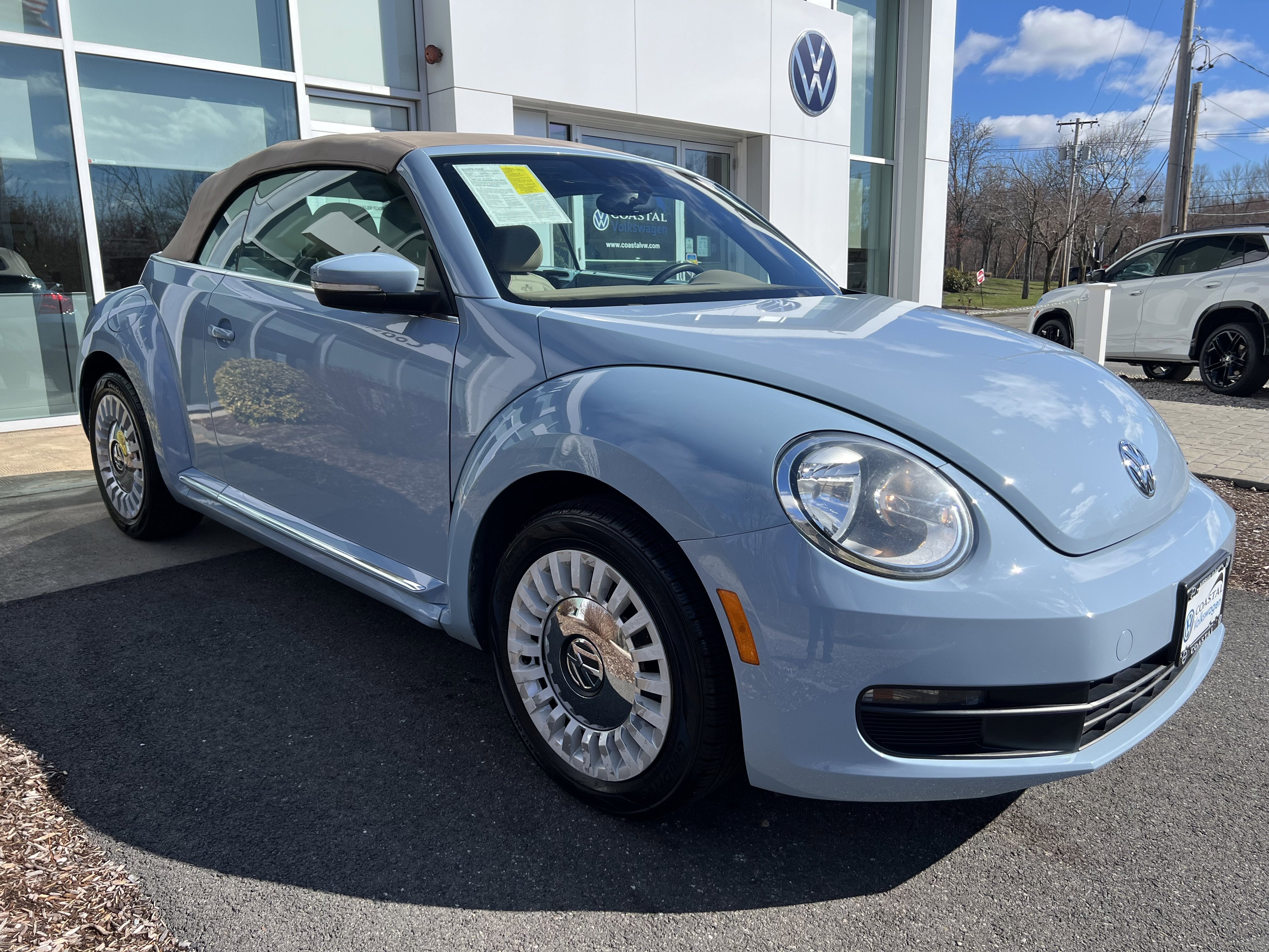 2013 Volkswagen Beetle Convertible 2.5L