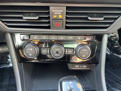 2023 Volkswagen Jetta SE