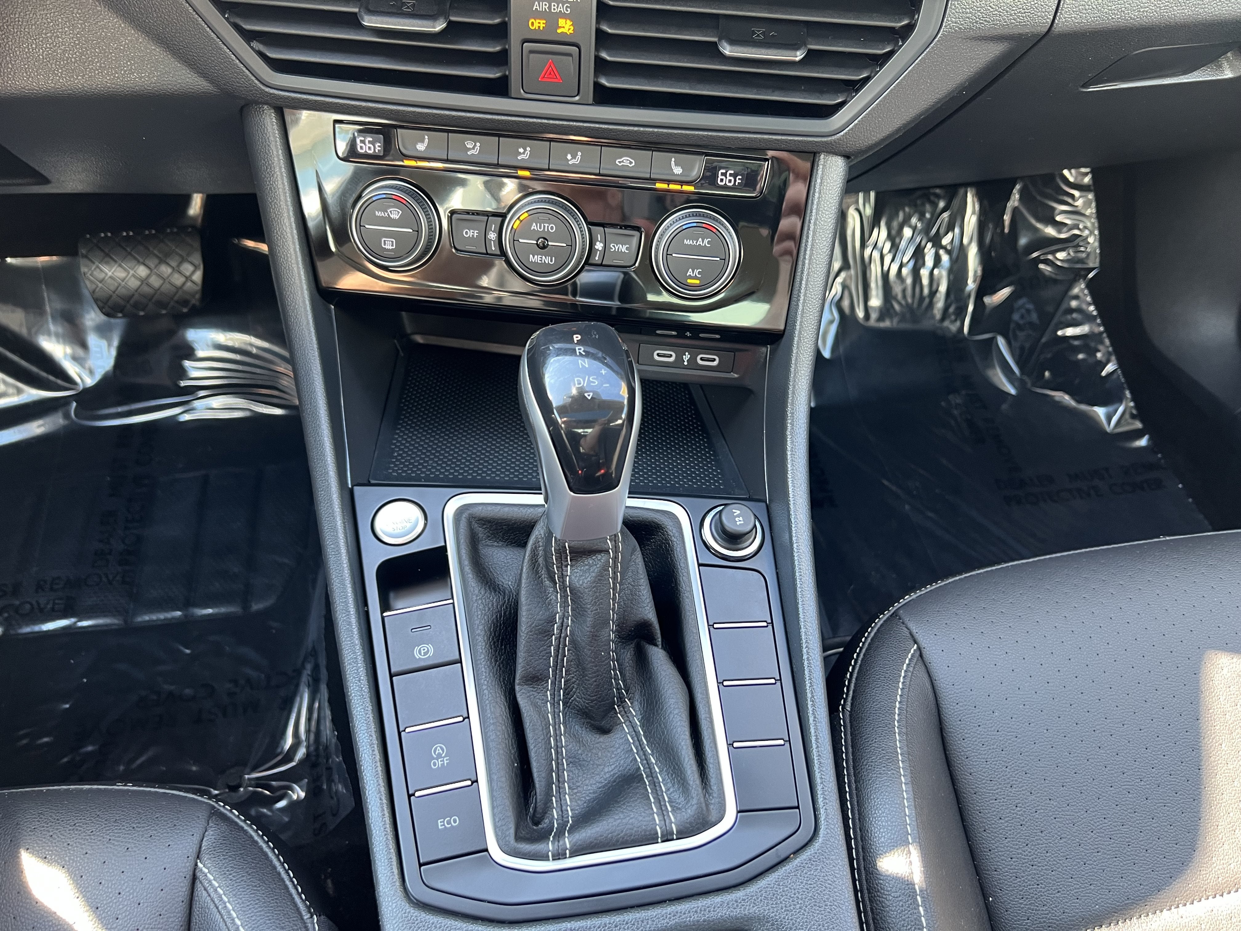 2023 Volkswagen Jetta SE