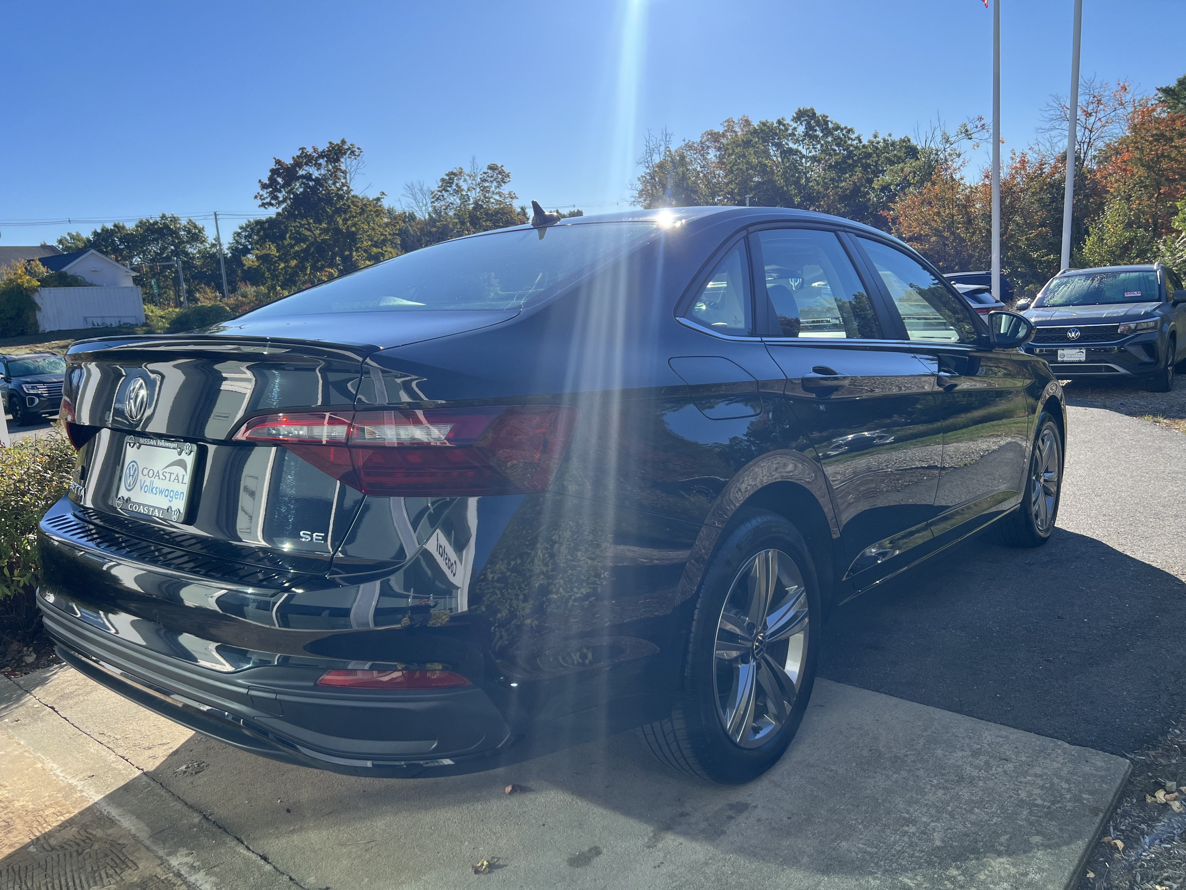 2023 Volkswagen Jetta SE w/sunroof