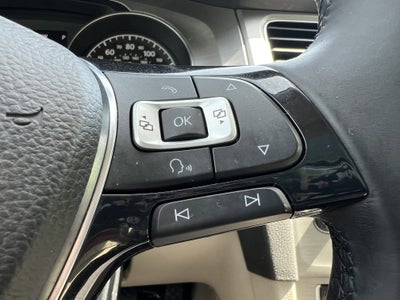 2017 Volkswagen Golf SportWagen Base