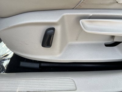 2017 Volkswagen Golf SportWagen Base