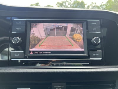 2019 Volkswagen Jetta Base