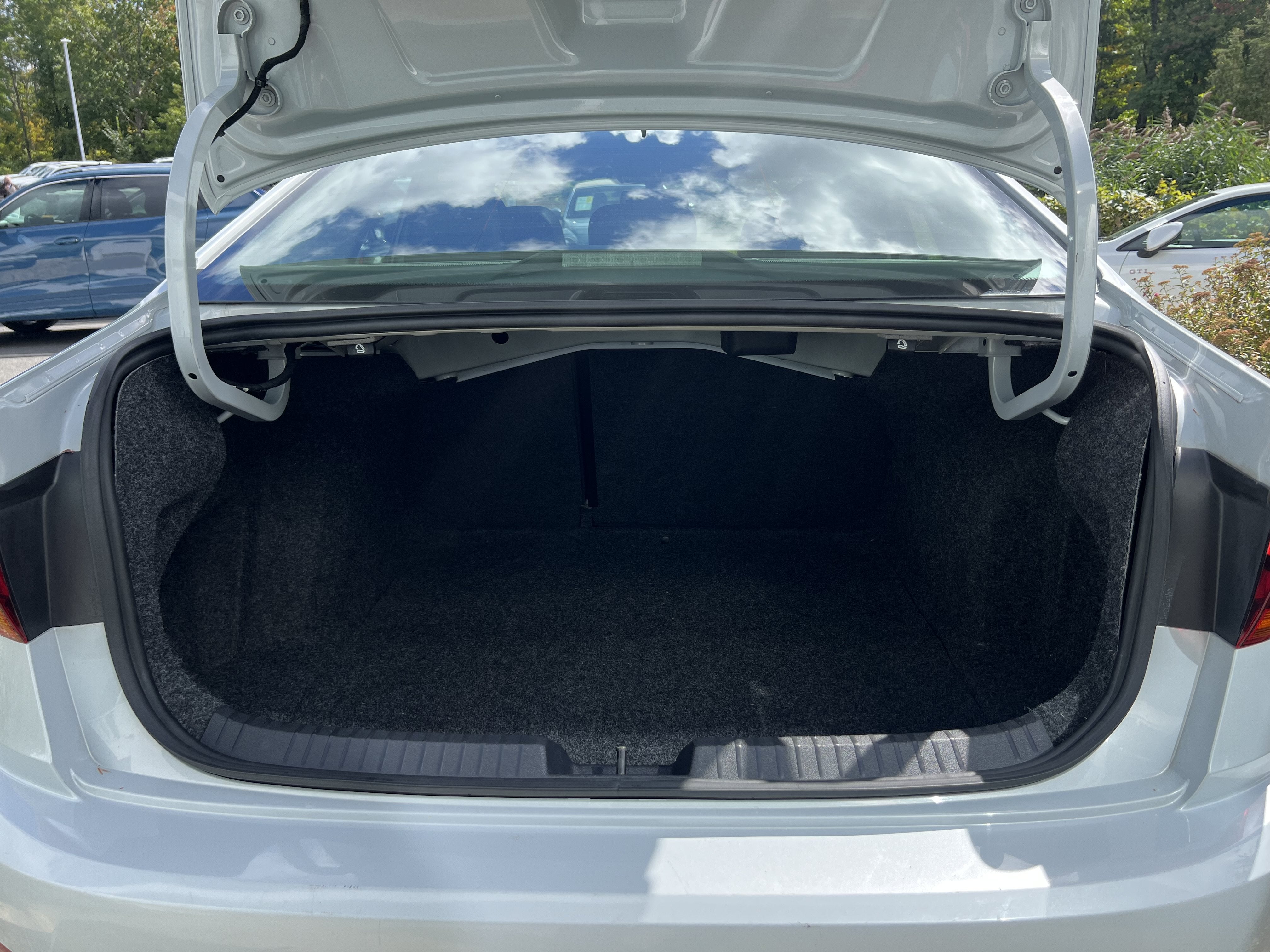 2019 Volkswagen Jetta Base