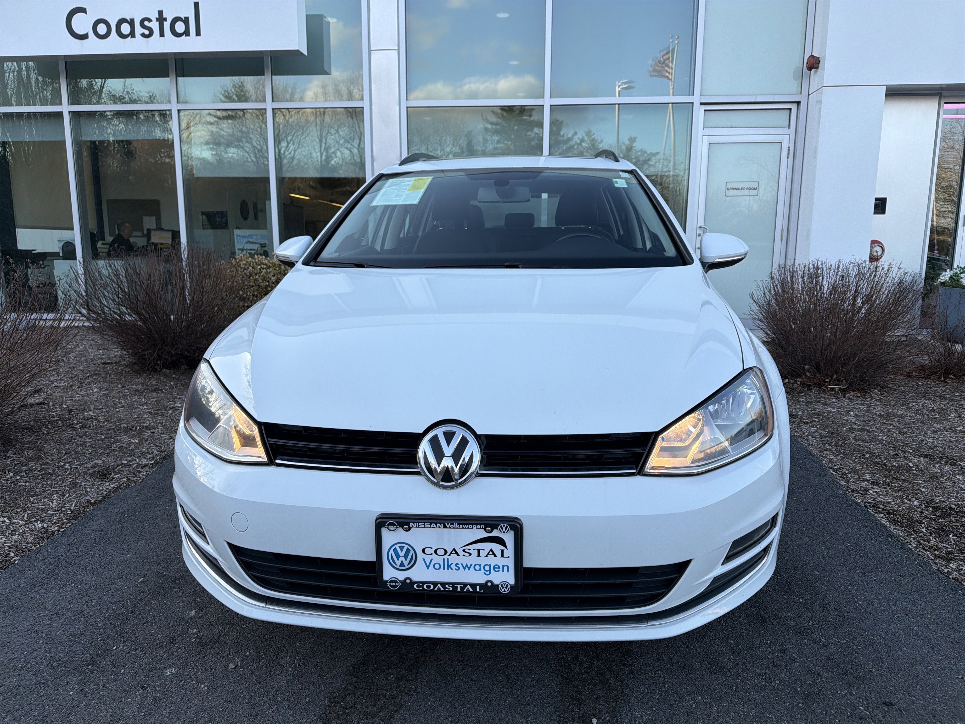 2015 Volkswagen Golf SportWagen TDI S