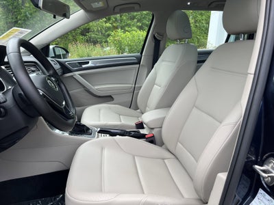 2017 Volkswagen Golf Alltrack SE