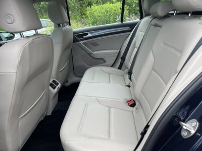 2017 Volkswagen Golf Alltrack SE