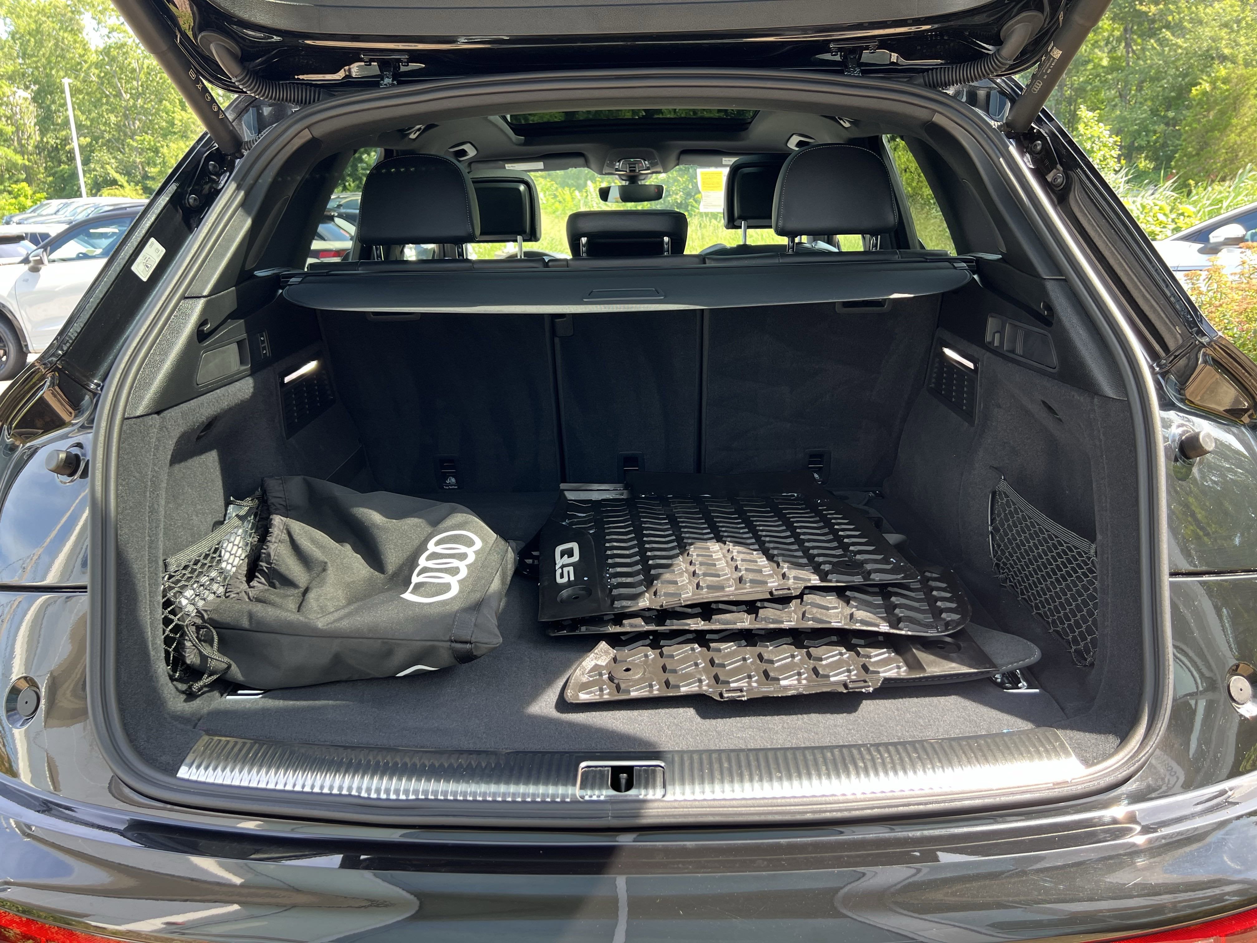 2024 Audi Q5 S line Prestige