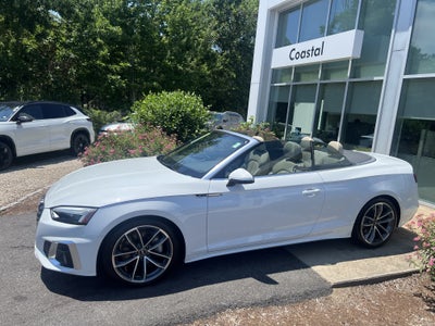 2024 Audi A5 Cabriolet S line Premium Plus
