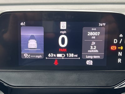 2022 Volkswagen ID.4 Pro